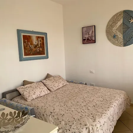 Pinarella Centro Con Ampio Balcone Vicino Al Mare *